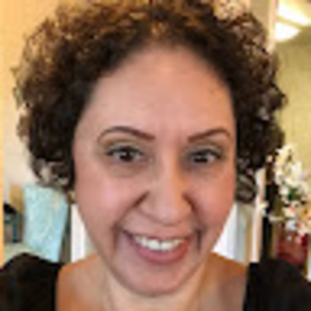 Meet your Posher, Maria